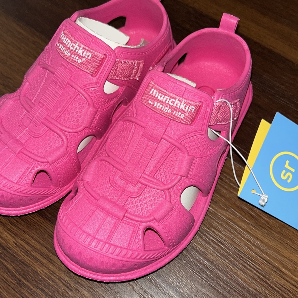 Munchkin Toddler Laguna Waterproof Water Shoes Brand New W/ Tags - Picture 2 of 6